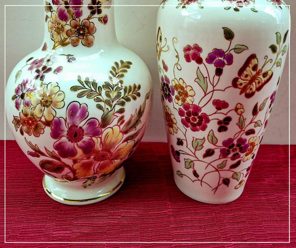 Porcelán Zsolnay vázák